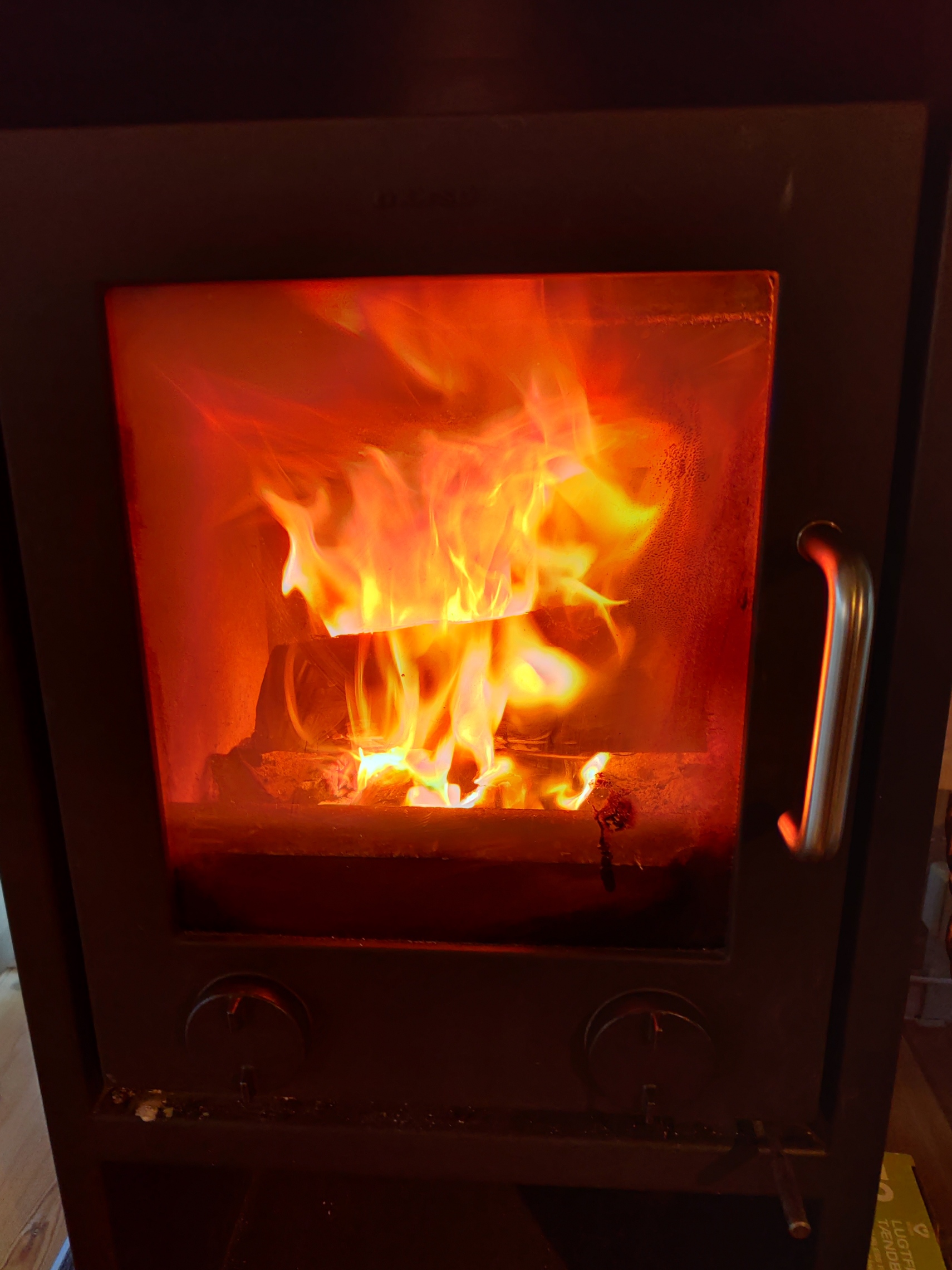 ovnen giver god varme fra sig